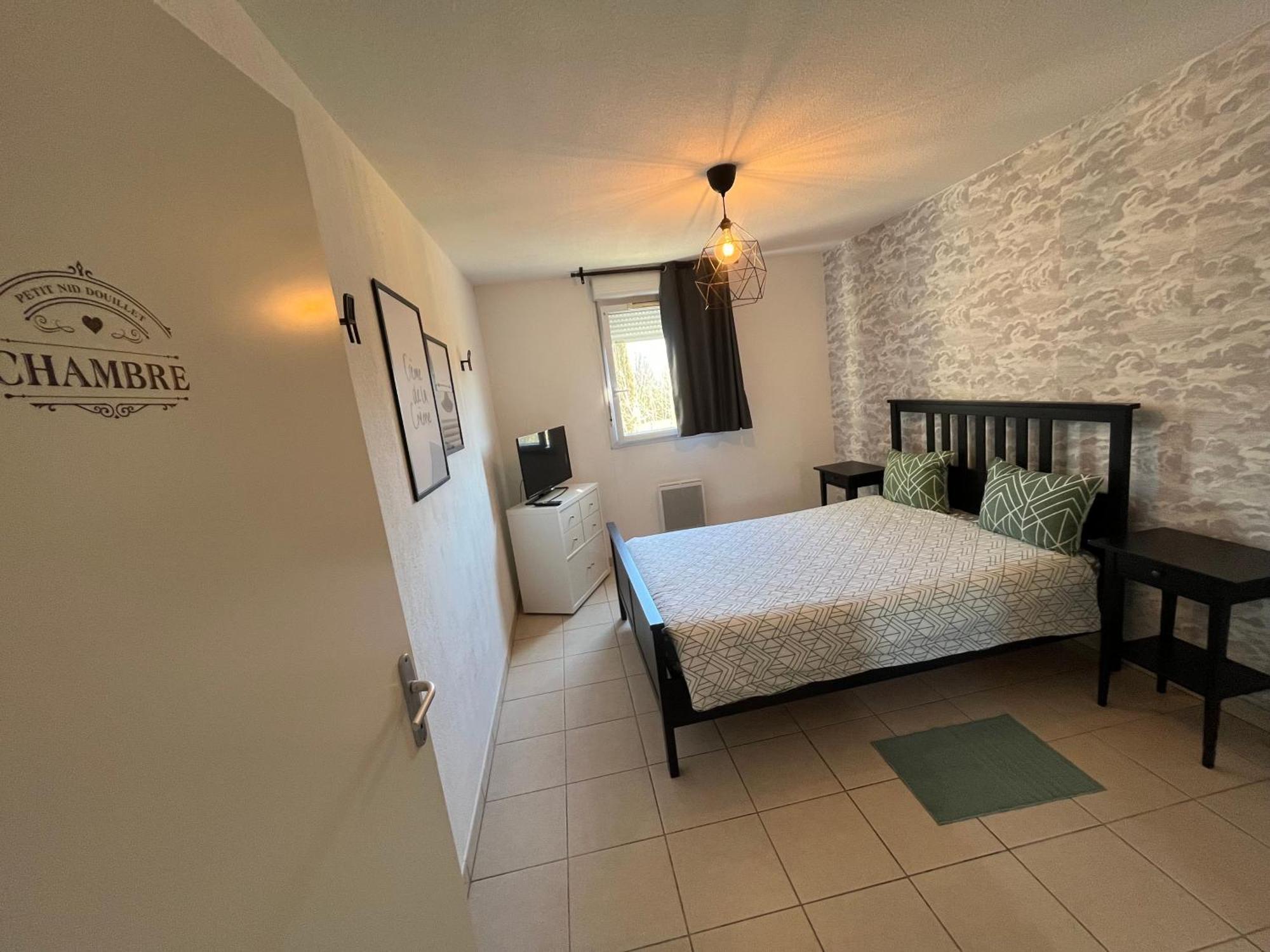 Appartement Spacieux Avec Piscine Marsiglia Esterno foto